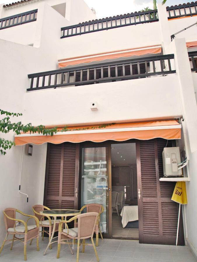 2 Min Walk To Beach - Private Solarium Bungalow Costa Adeje  Eksteriør billede