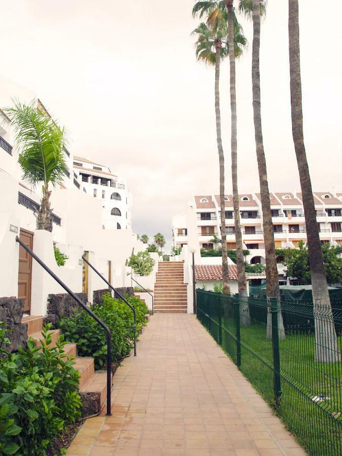 2 Min Walk To Beach - Private Solarium Bungalow Costa Adeje  Eksteriør billede